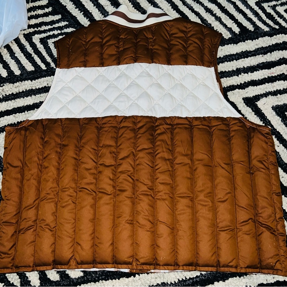 Eddie Bauer Women’s Brown and Cream Checkered Vest(Down filled) - Picture 2 of 4